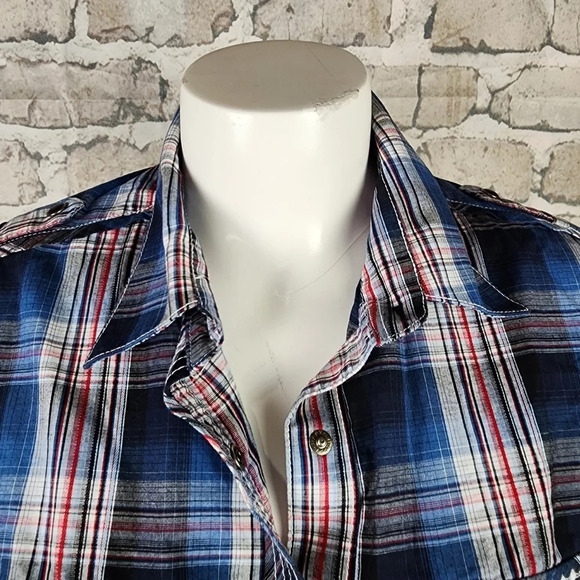 Panhandle Slim Plaid Pearl Snap Shirt Embroidered Blue Red Size Medium - Picture 4 of 16